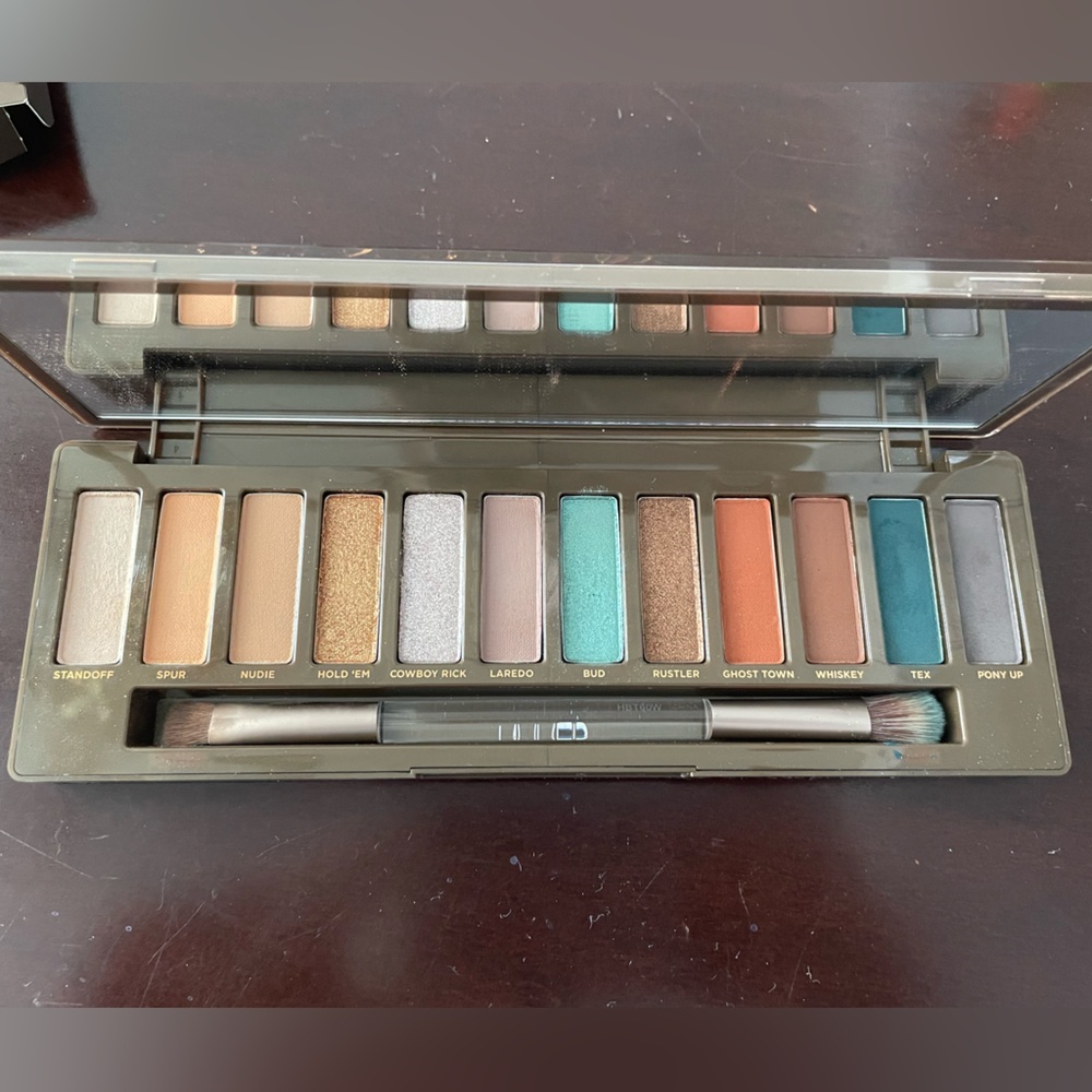 Urban Decay Naked Wild West Palette - Picture 4 of 6